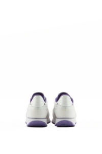 Woman shoes