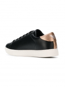 Woman shoes Woman shoes