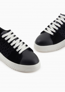 Woman shoes