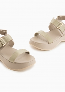 Woman shoes