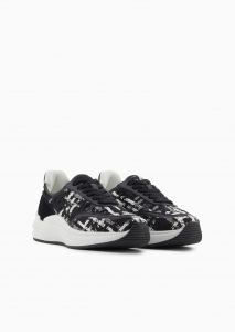 Woman shoes