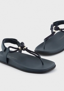 Дамски сандали