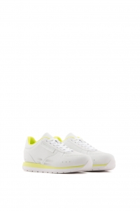 Woman shoes