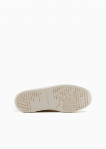 Woman shoes