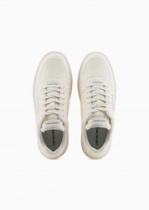 Woman shoes