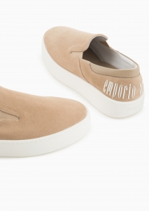 Woman shoes