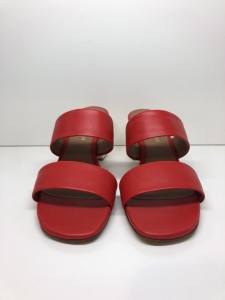 Woman shoes