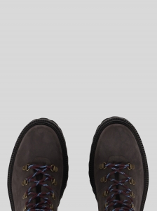 Мъжки боти