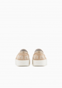 Woman shoes