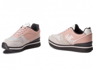 Woman shoes
