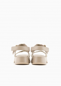 Woman shoes