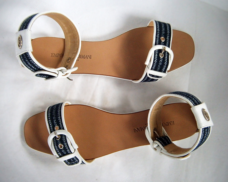 Woman shoes