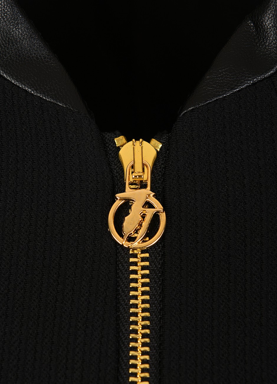 Яке 