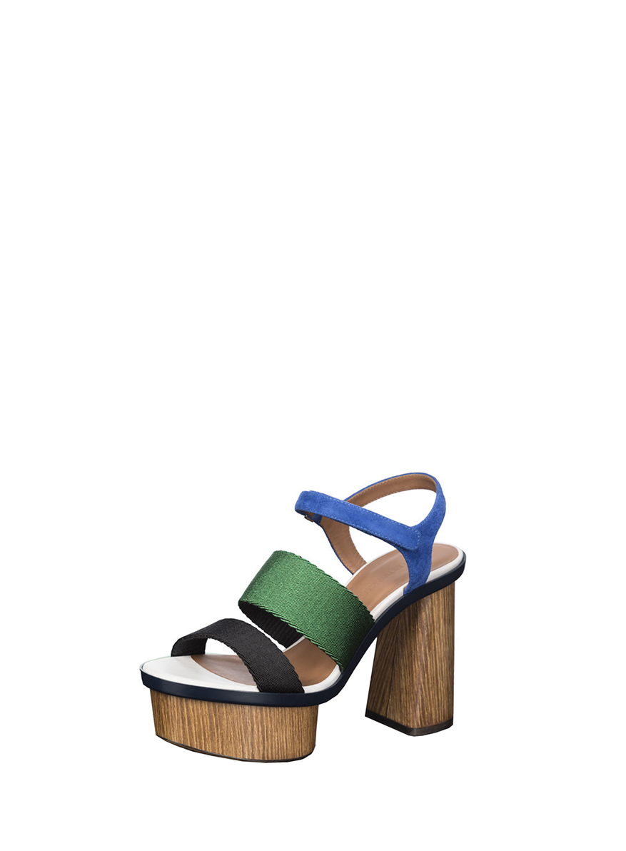 Woman shoes