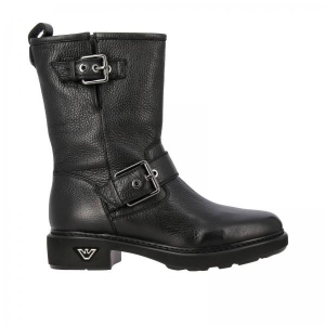 Woman shoes