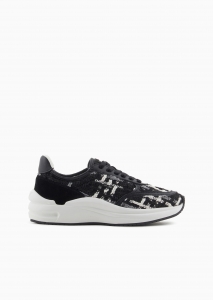 Woman shoes